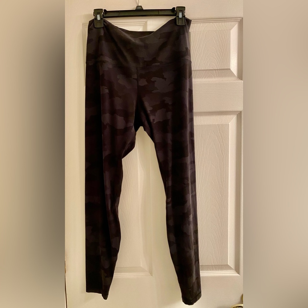 Lululemon Align High Rise leggings 28”